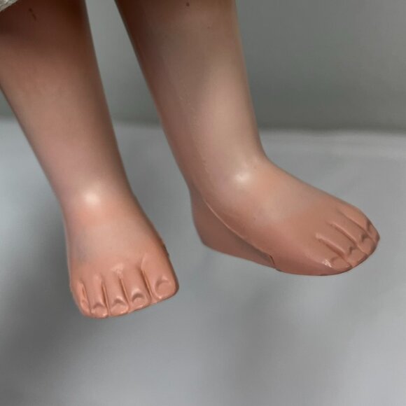 Vintage 1950s Walker Doll with Sleepy Eyes Reddish Hair Green Eyes Teeth Tongue - Picture 13 of 13